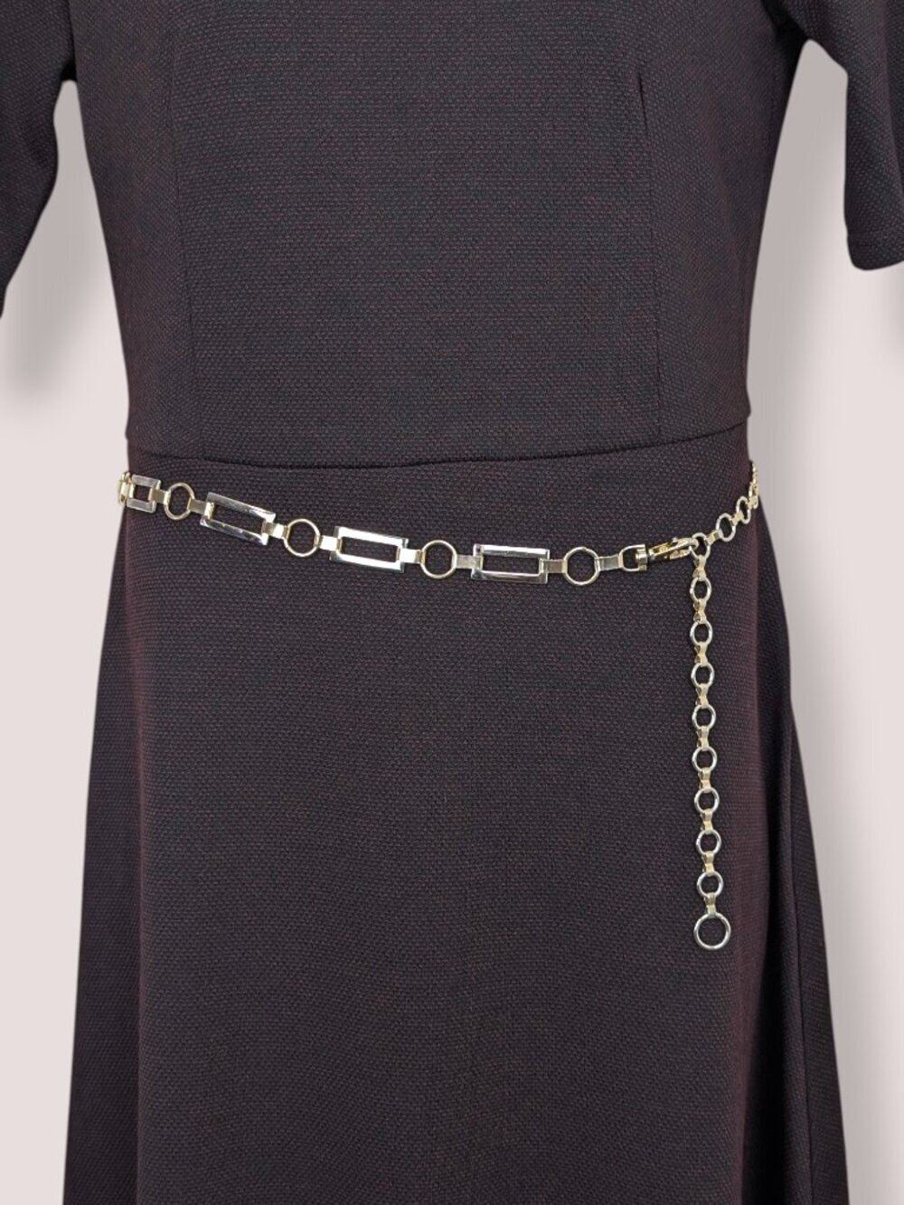 (2/$20) V. Distressed Metal Link Adjustable Belt